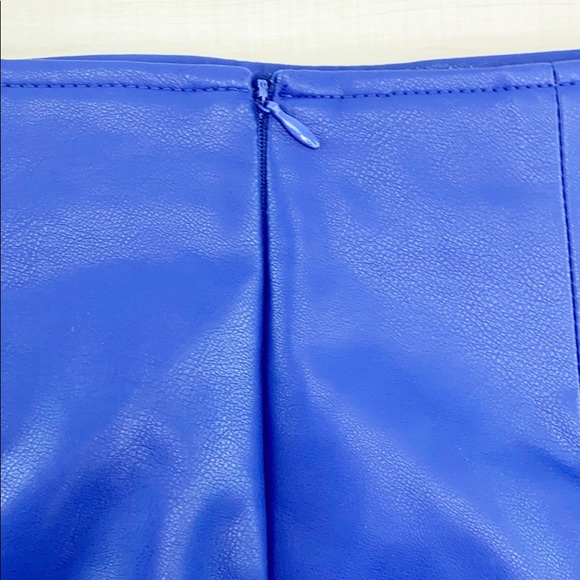 BLANKNYC Vegan Leather Snap Skirt in Blue My Mind - Picture 13 of 14